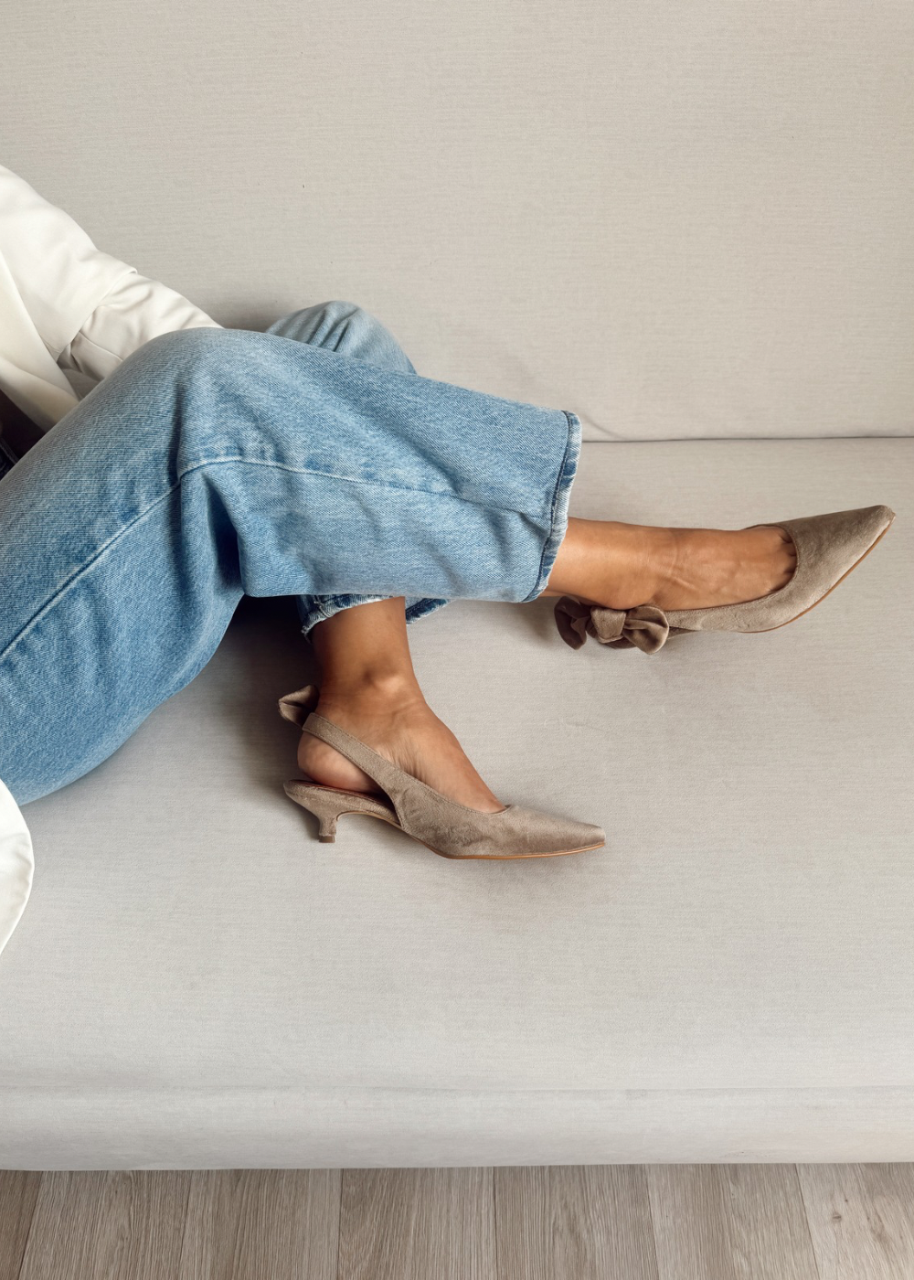 Tacón Emma Moño Avellana