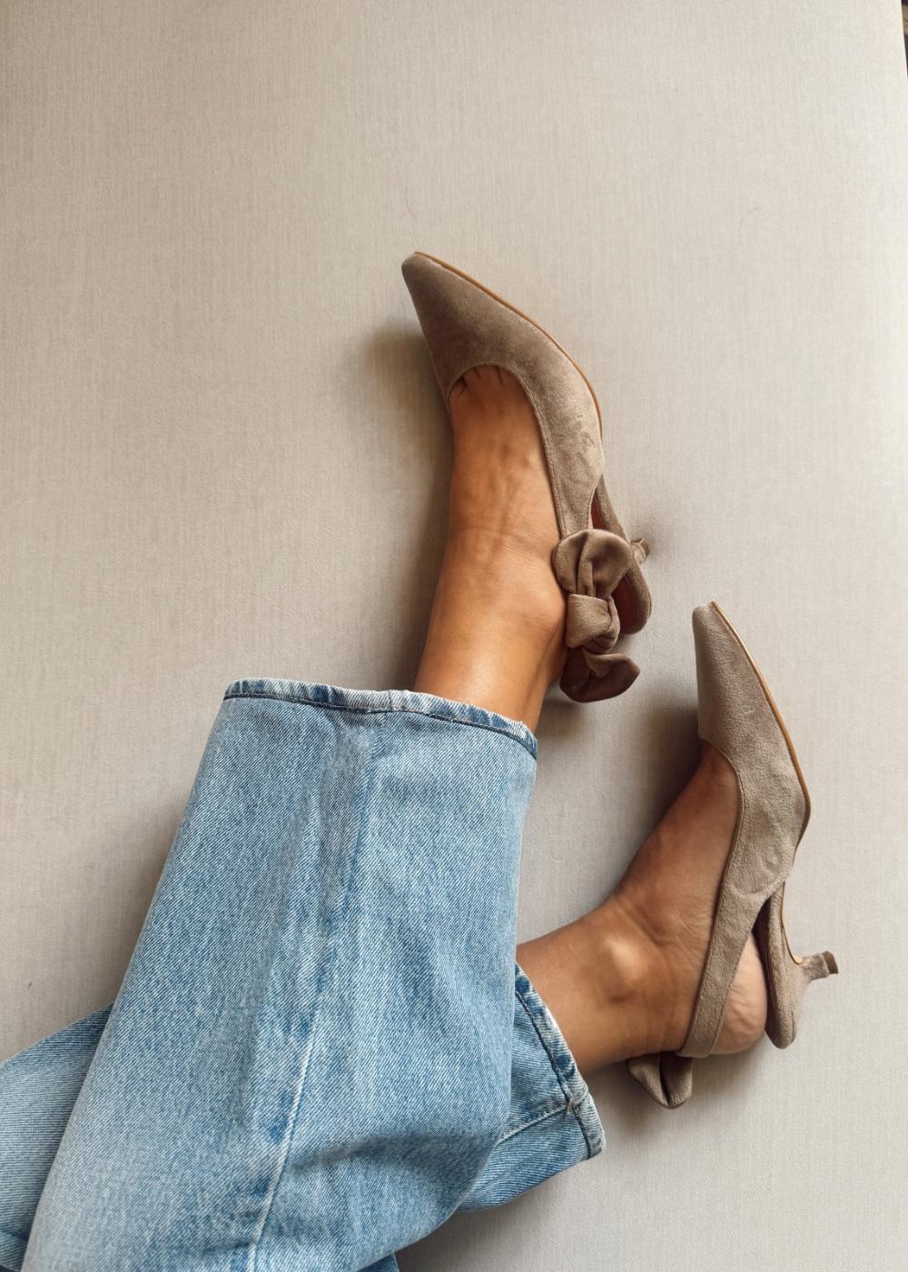 Tacón Emma Moño Avellana